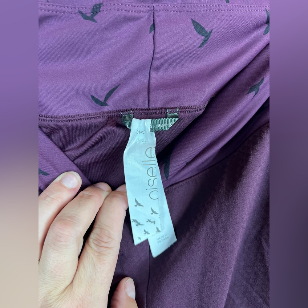 Oiselle Women’s Size 4 Purple Lined 4in Athletic Running Shorts Bird Design - Picture 4 of 10